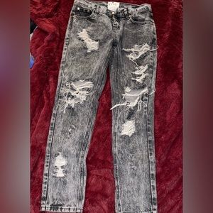 Mid-rise distressed straight leg jeans - Size XS